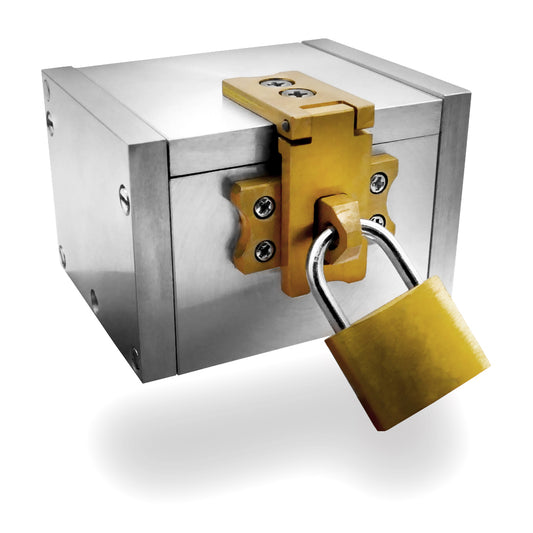 Intriguing limited-edition Mystery Box by Magic Makers, a compact, padlocked magician’s tool for stunning vanish-and-reappear tricks.