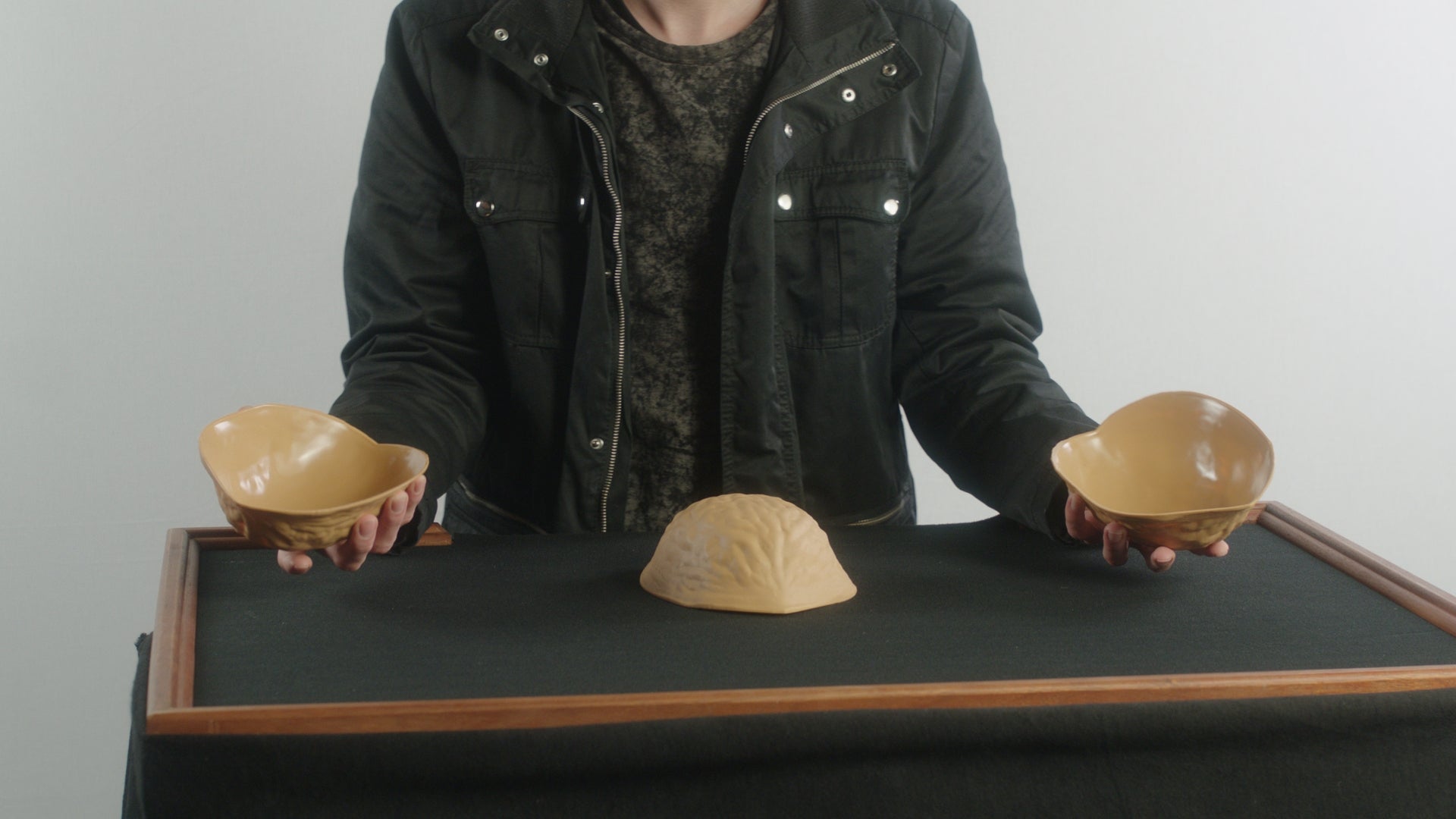 Three Shell Game, Magic Trick, Street Magic – Magic Makers